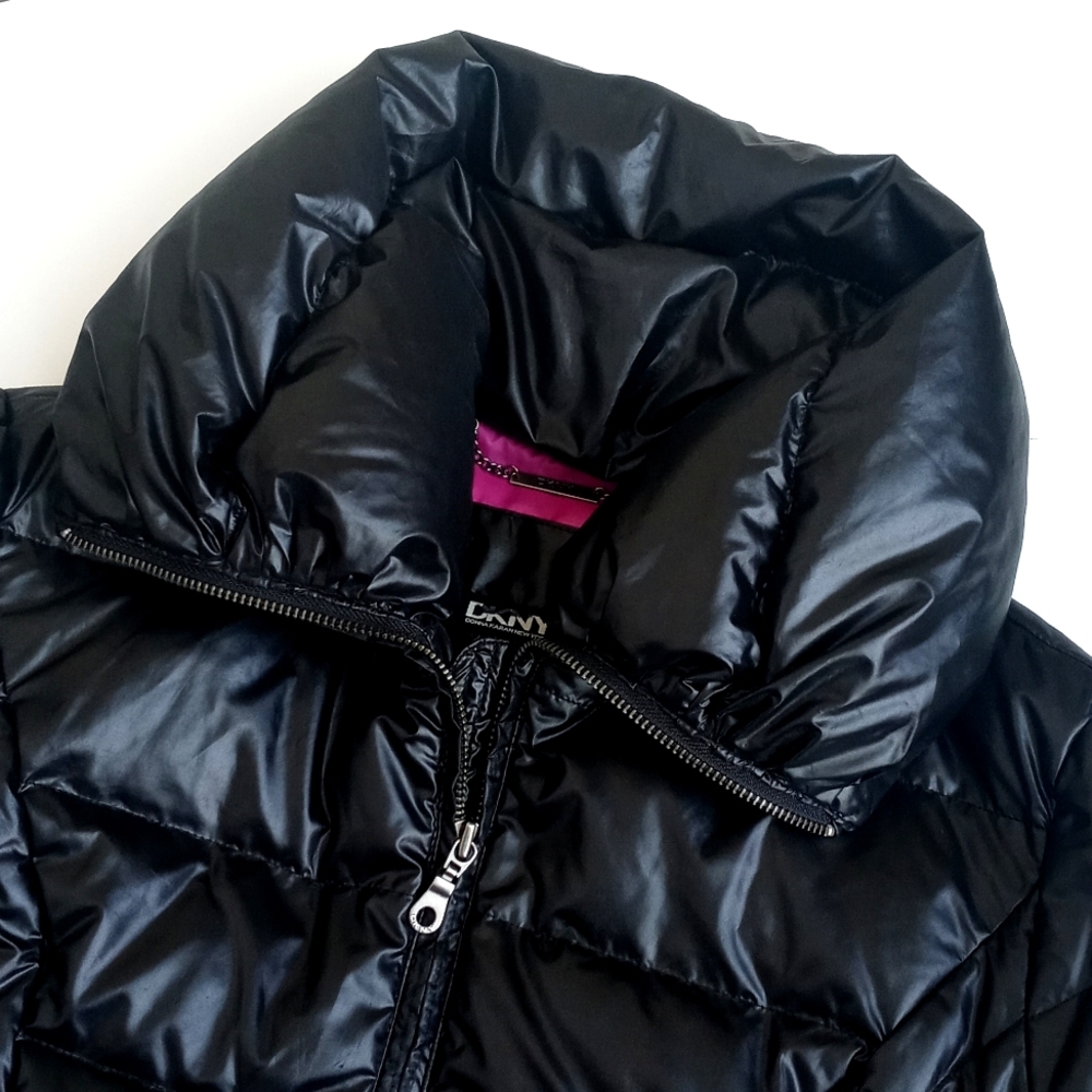 DKNY Women’s Black Down Quilted Puffer Long Sleeve Waist Length Coat XS - Picture 3 of 16